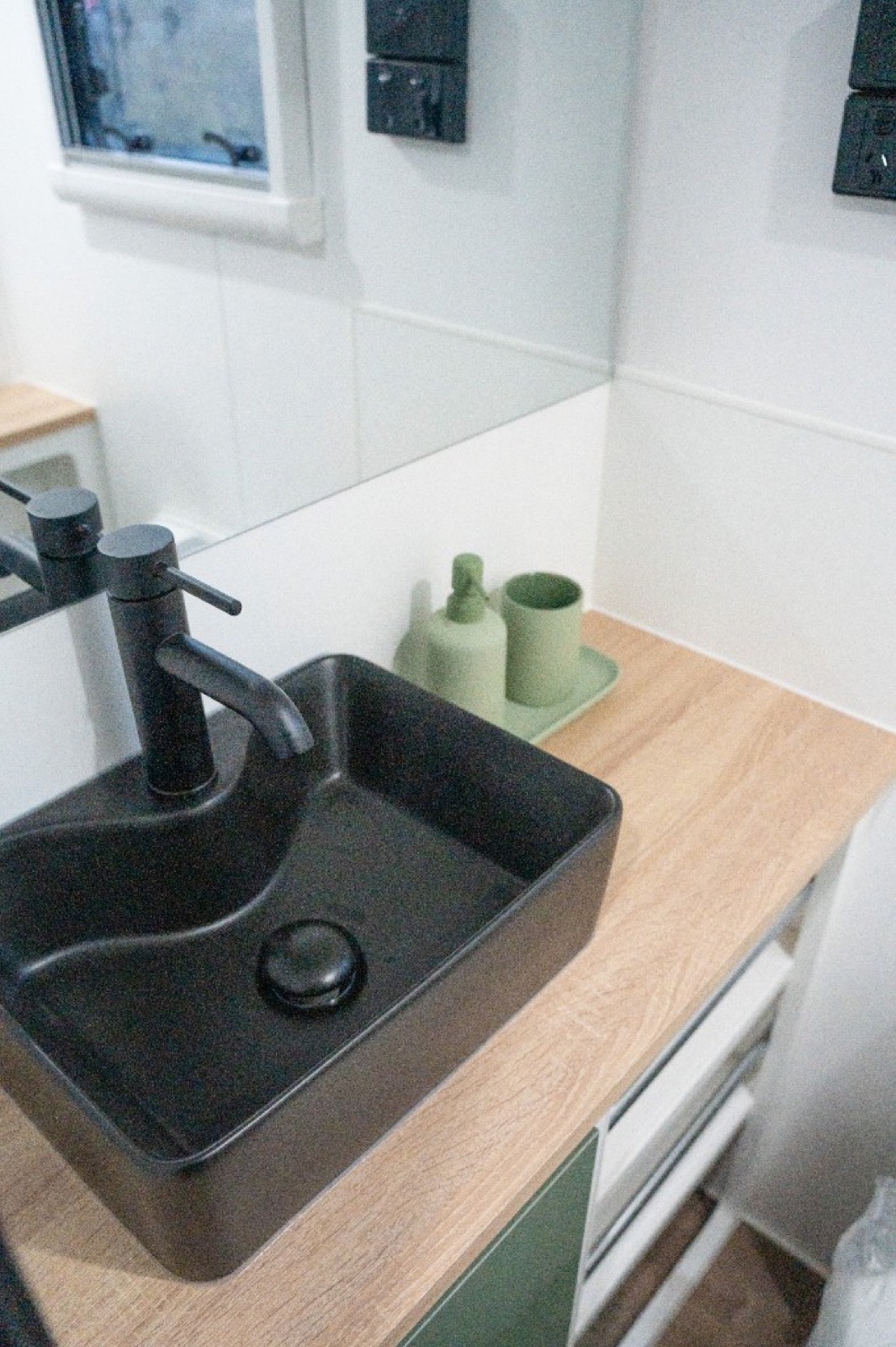 Ensuite vanity